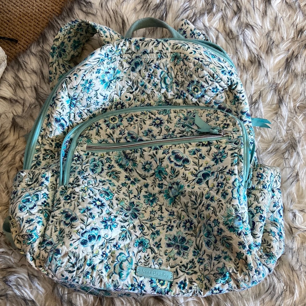 Vera Bradley Backpack, 5pockets good condition.